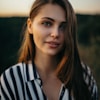 球迷Elena Costa的头像，葡萄牙球迷在讨论区关注世界杯小组赛形势