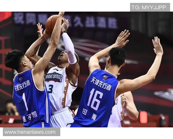 齐麟领衔对决南京同曦篮球盛宴精彩上演期待双方精彩表现与激烈竞争