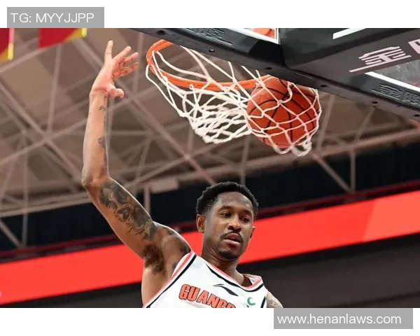 马尚布鲁克斯的篮球之路与职业生涯的辉煌成就解析